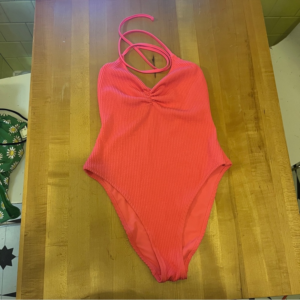 Aerie NWT neon pink/orange Crinkle Halter Cheekiest one piece Swimsuit - small